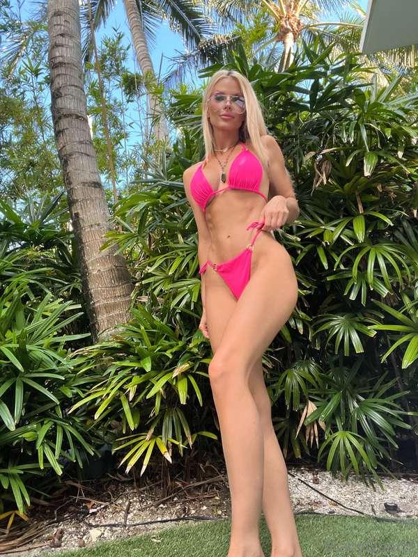Real-life queen! 😍