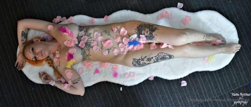 Hyvää syntymäpäivää mulle 🥳 Nyt voit tilata mun päätilin -30..