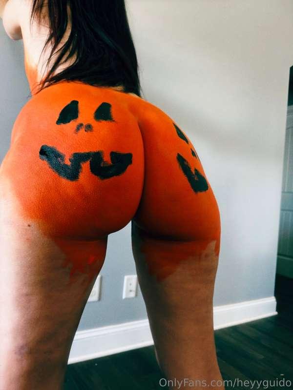 Spooky Butt 🎃