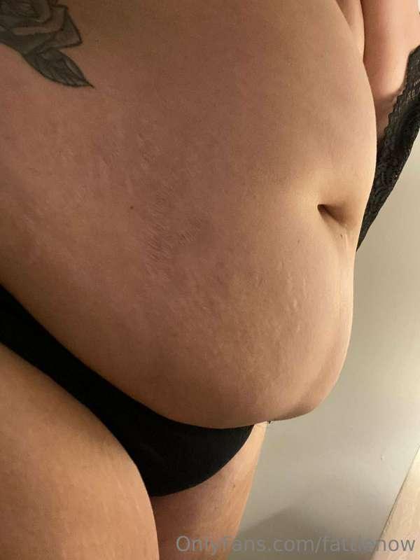 feedmephoebe image #2