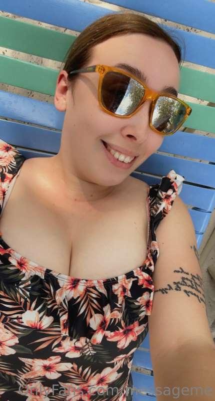 😘