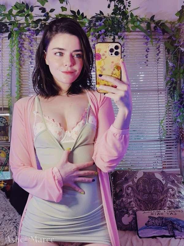 ashemaree image #2