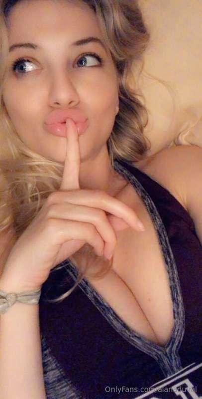sending kisses to you!!
