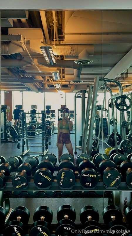 Let's get strong💪