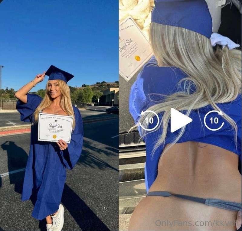 @lologonewild just graduated and officially has the tightest..