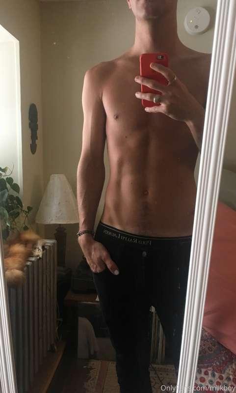 just another plant hoe 🪴