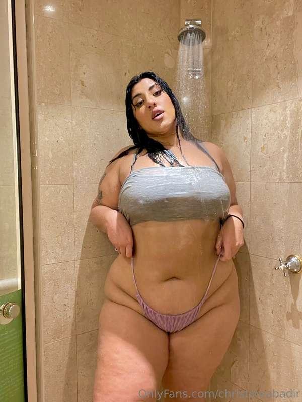 Come shower with me? 💦