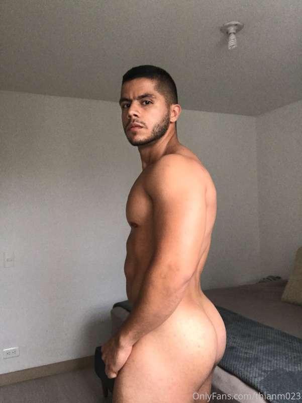 ¿Una nalgada o qué?