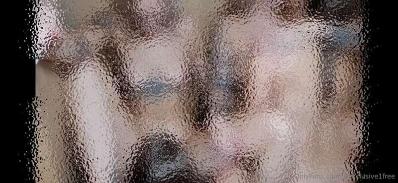 🖤 God Jul 🖤

Følg med ikveld kl 21, da slipper jeg tidenes d..