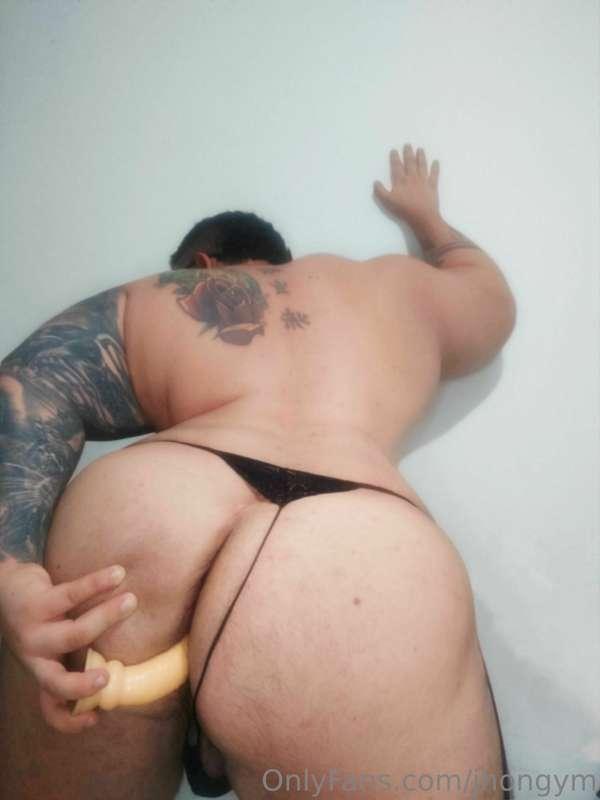 An ass wanting a lot of cock!🍑🔥