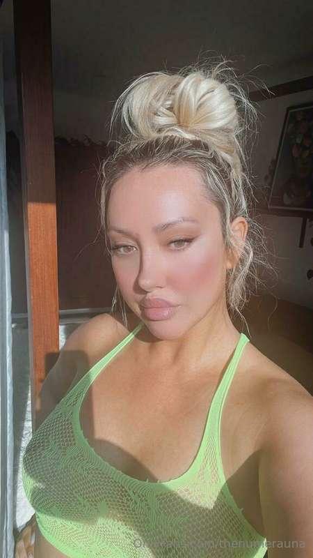 Hey Last day too become My VIP for October DM me "READY" for..