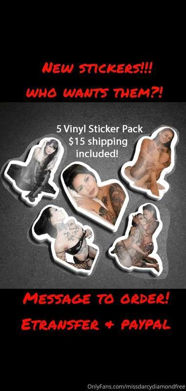 New Merch!! 🖤
5 Vinyl Sticker Pack
$15 shipping included 
**..