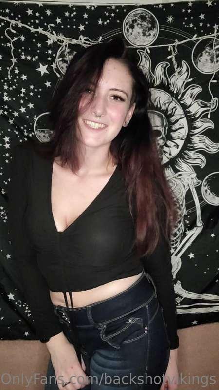 Happy Wednesday ❤️
Check out my VIP for free, uncensored, da..