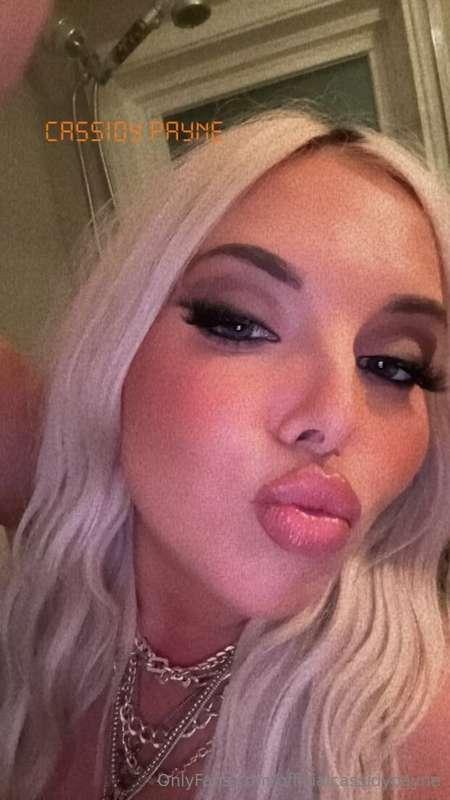 😙😙