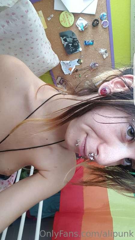 😋😋🌈