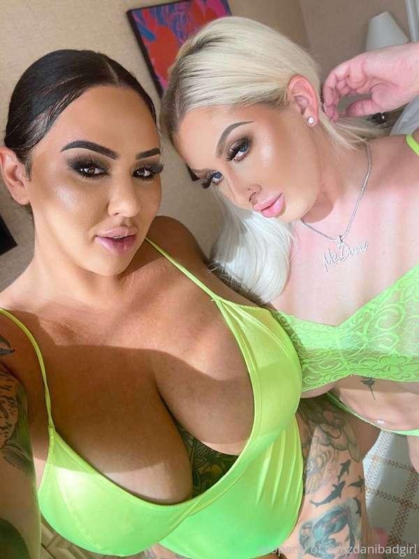Had so much naughty fun with @dreaalexa today 😈 check dm 🥵