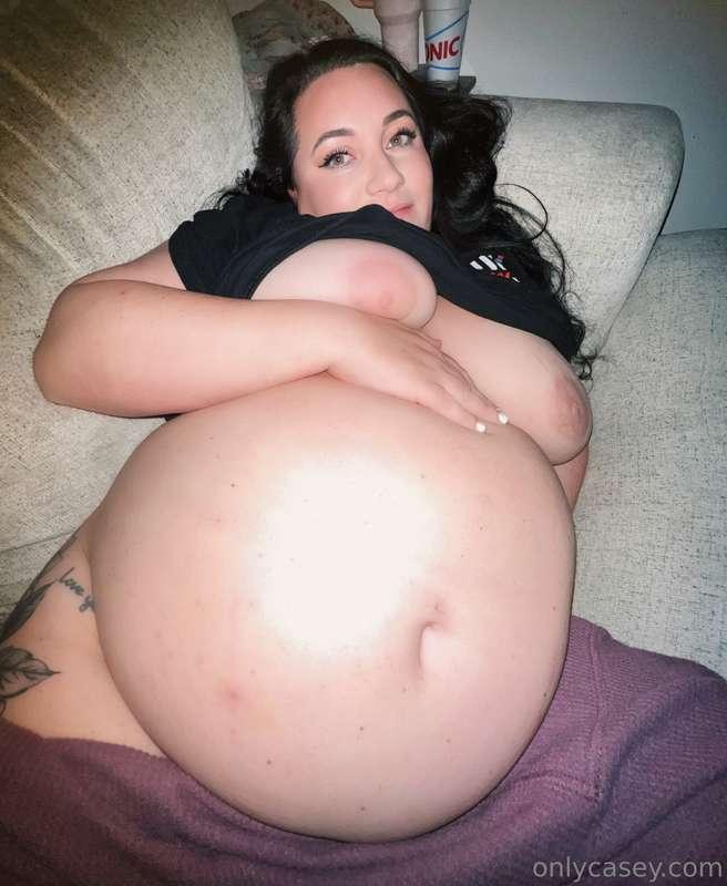 I feel like I could burst 🙈🙈🙈💥💥💥 made it home from the buffe..