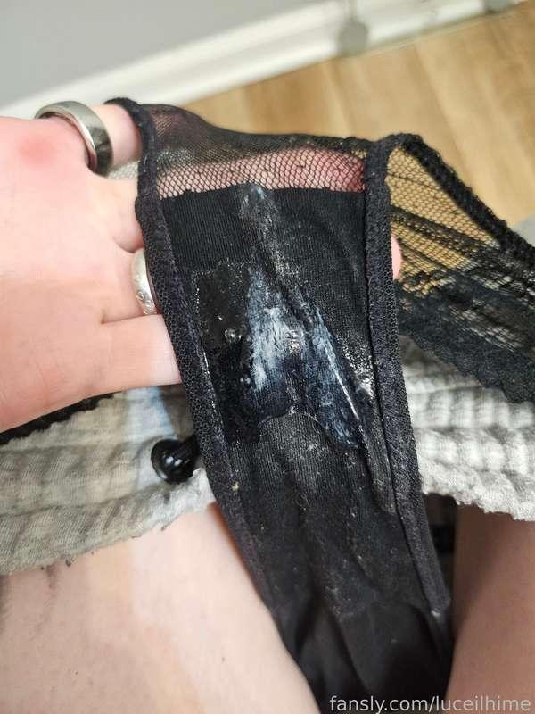 Extra wet today 💦 it was a mistake wearing black panties lol 

#fyp #cum #messy #panties #fetish 