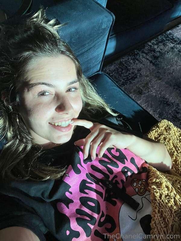 I got home early today, I'll be waiting for you in the chat ..