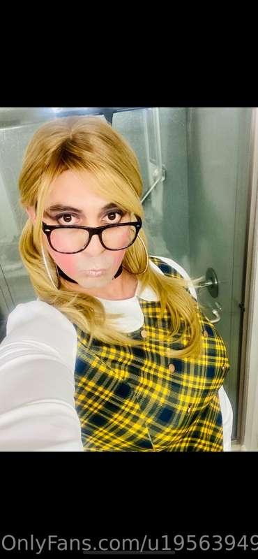 Would love to play with some sexy guys