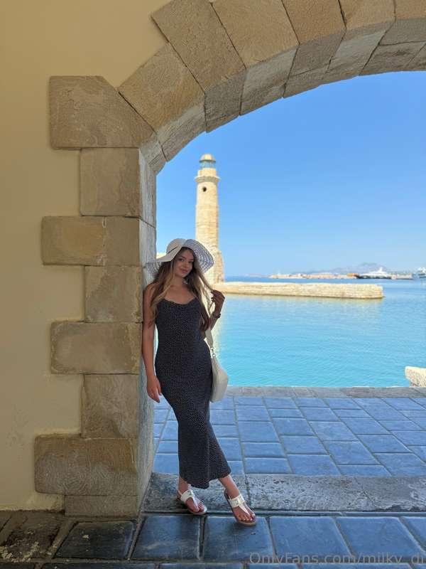 Lost in the timeless charm of Greece! 🏛️✨ Exploring the wind..