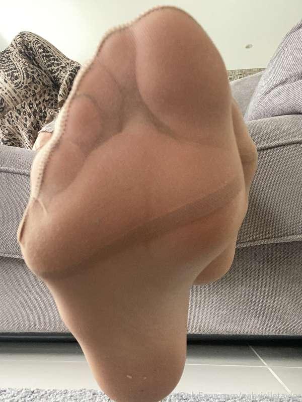 Nylon feet
