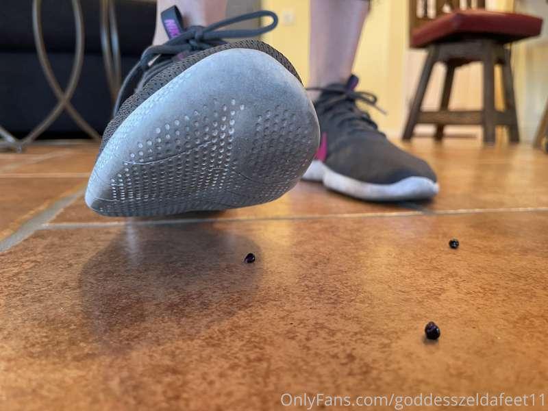 goddesszeldafeet11 image #1