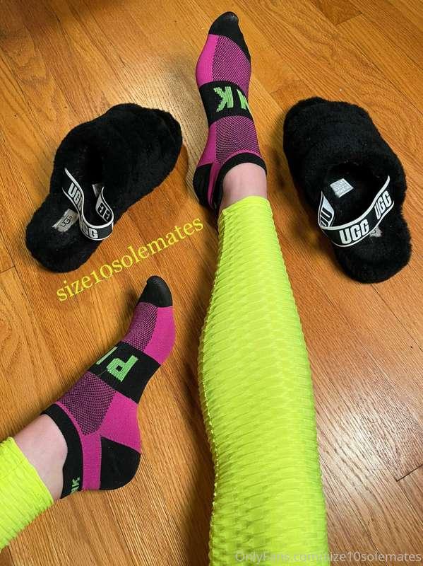 something about this sock fabric really just soaks up my sti..