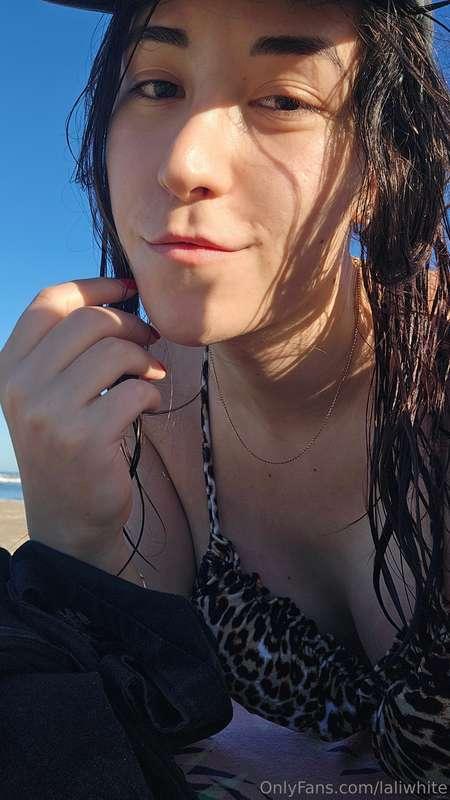 Wanna sea me being naughty? 🌊