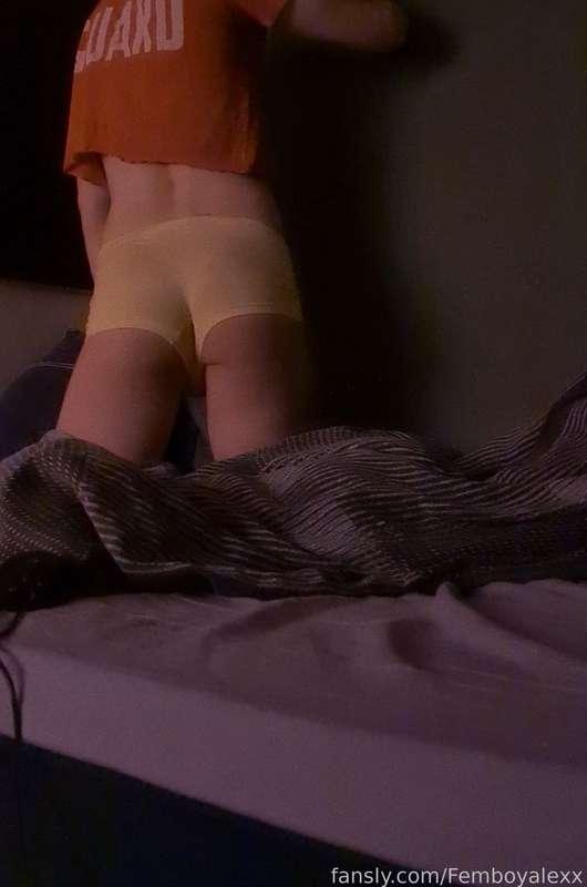 femboyalexx image #45