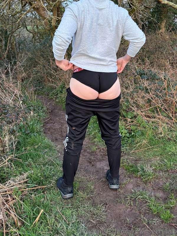 PART 1: Natural wonder. 🌳 🍑 That fresh spring air on my chee..