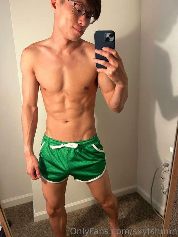 Are you sucking or are we fucking? 😝