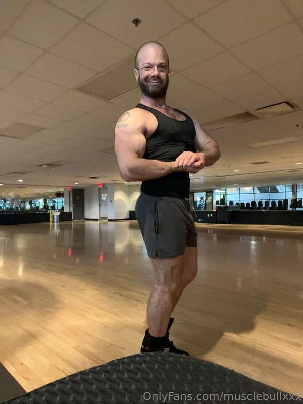 musclebullxxx image #5