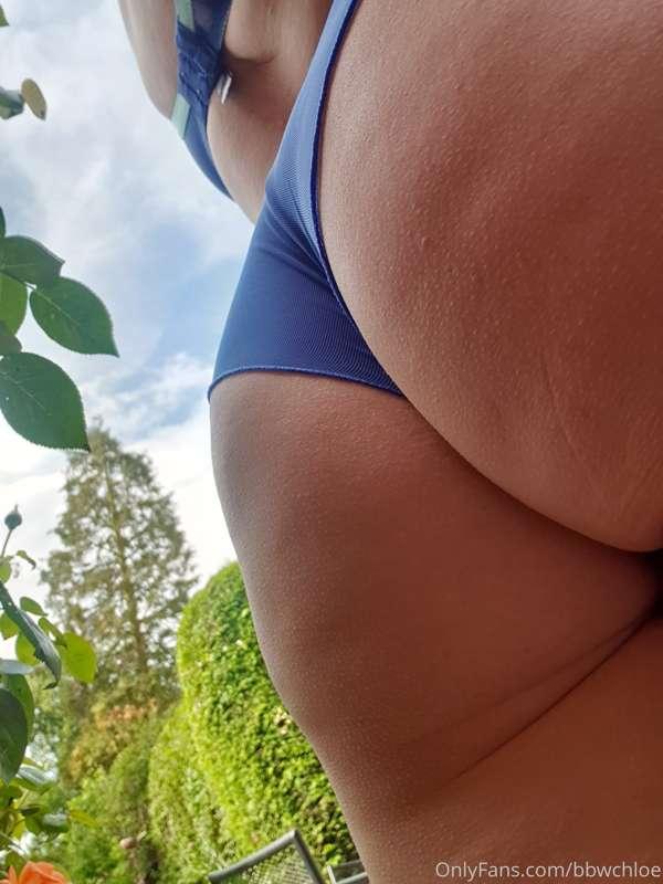 chloe-louisex image #1