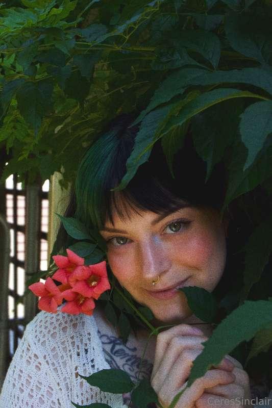 🌺💛🌺 I woke up this morning with a sore throat. it’s been a l..