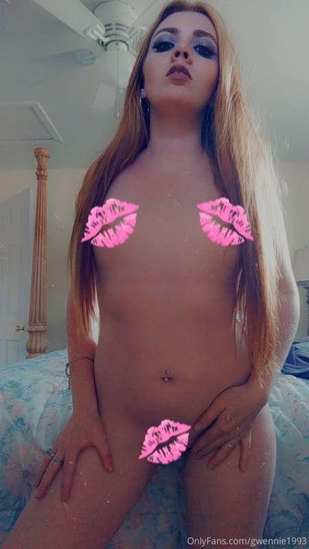 Hey there Daddy 😏 want a surprise send me a tip and I'll mes..