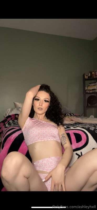 Posting a new video tomorrow 🫶🏼