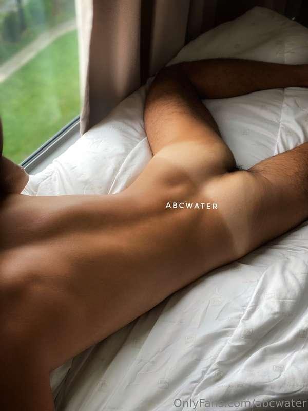 Yearning for your touches 渴求你的愛撫  #pov #posing #naked #back ..