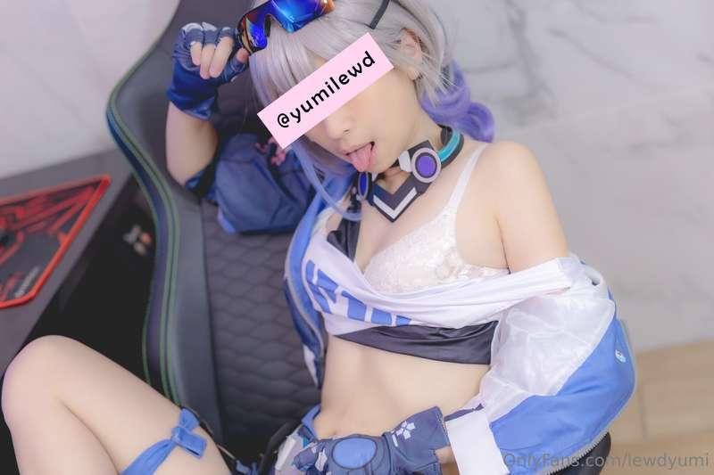 lewdyumi image #21