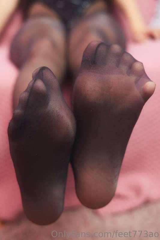 feet773ao image #5