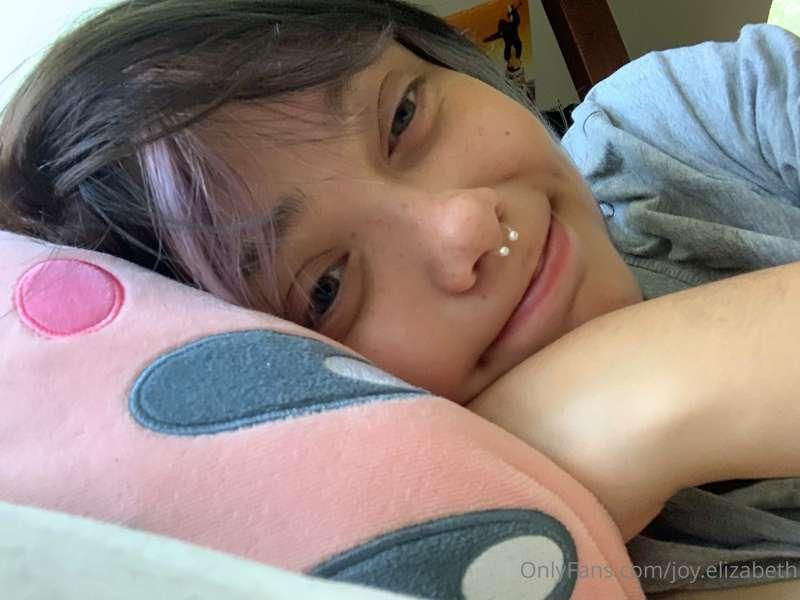 I’m sick😖 best graduation gift ever lol🥲 but don’t worry I’l..
