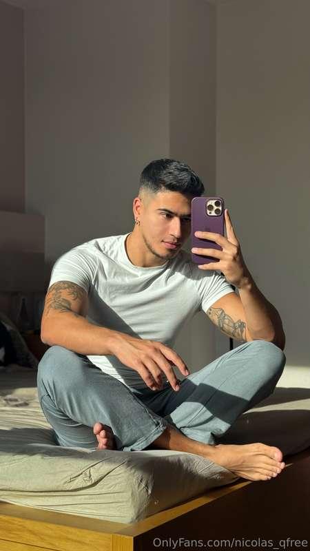 More feet content 👣 in my VIP page @nicolas_q9 