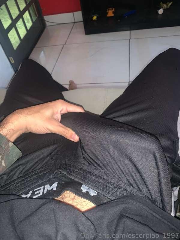Volume in pants 🍆