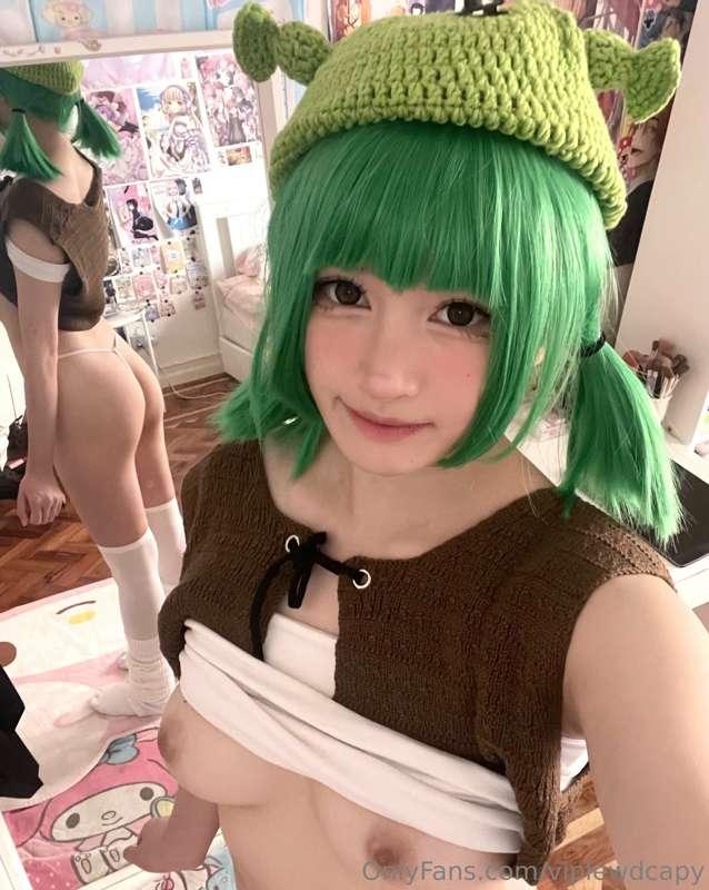 starting the month right with a shrek cosplay 💚