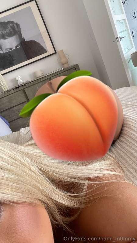 just posted for free on @nami_m0mmy_vip 🤫