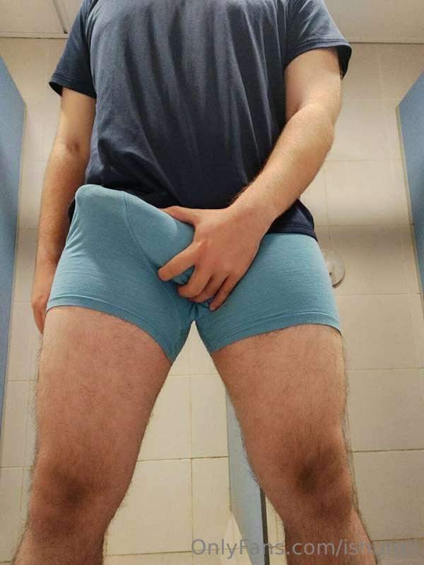 Check out the full vid of Ben pulling out his big cock and j..