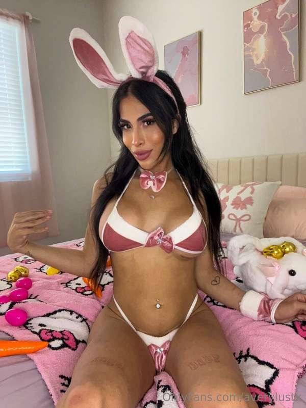 Happy Easter! You know what else looks good covered in choco..