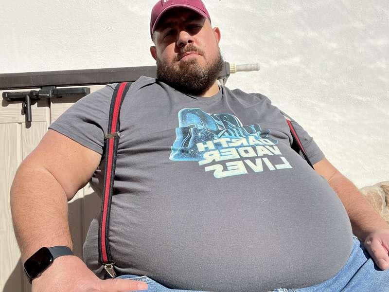 Do you like big hanging bellies in suspenders?