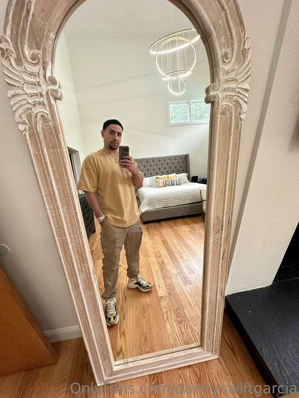 dannyswiftgarcia image #0