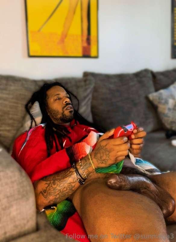 What’s your favorite game? Mine is COD and 2k